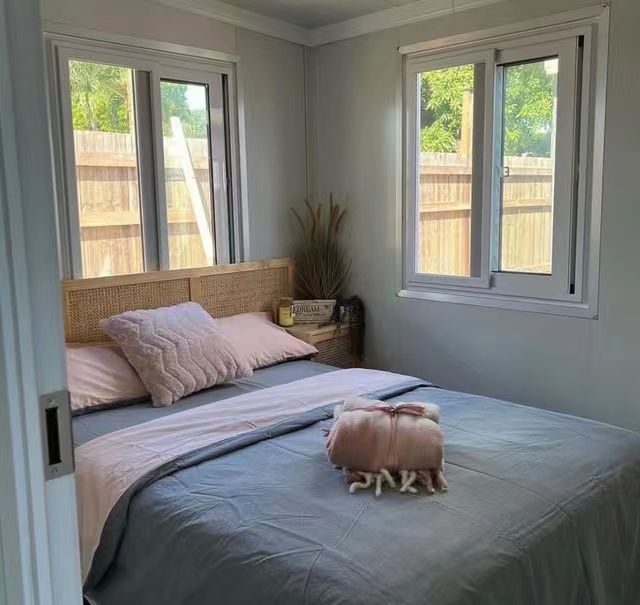 Miniature Modular Container House